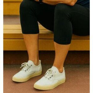 Goodfellow Size 7 Fashion Casual Canvas Lace-Up Sneakers Classic Design